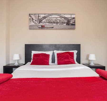 Low Cost Tourist Apartments - Casa Da Musica Porto Rom bilde