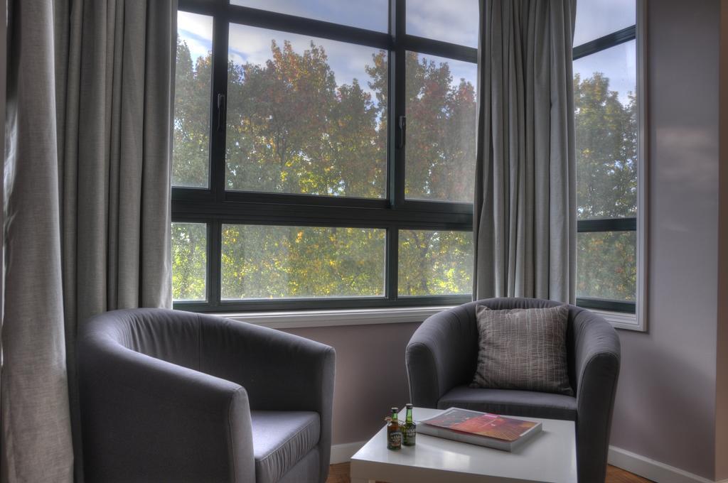 Low Cost Tourist Apartments - Casa Da Musica Porto Eksteriør bilde
