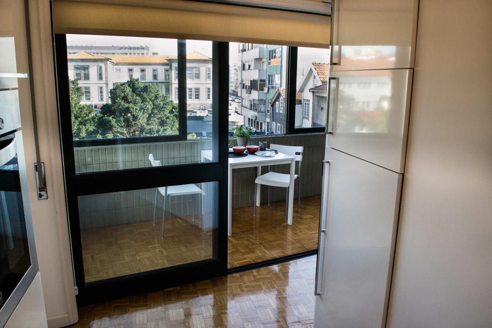 Low Cost Tourist Apartments - Casa Da Musica Porto Eksteriør bilde