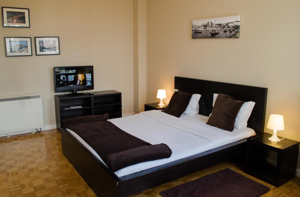 Low Cost Tourist Apartments - Casa Da Musica Porto Eksteriør bilde
