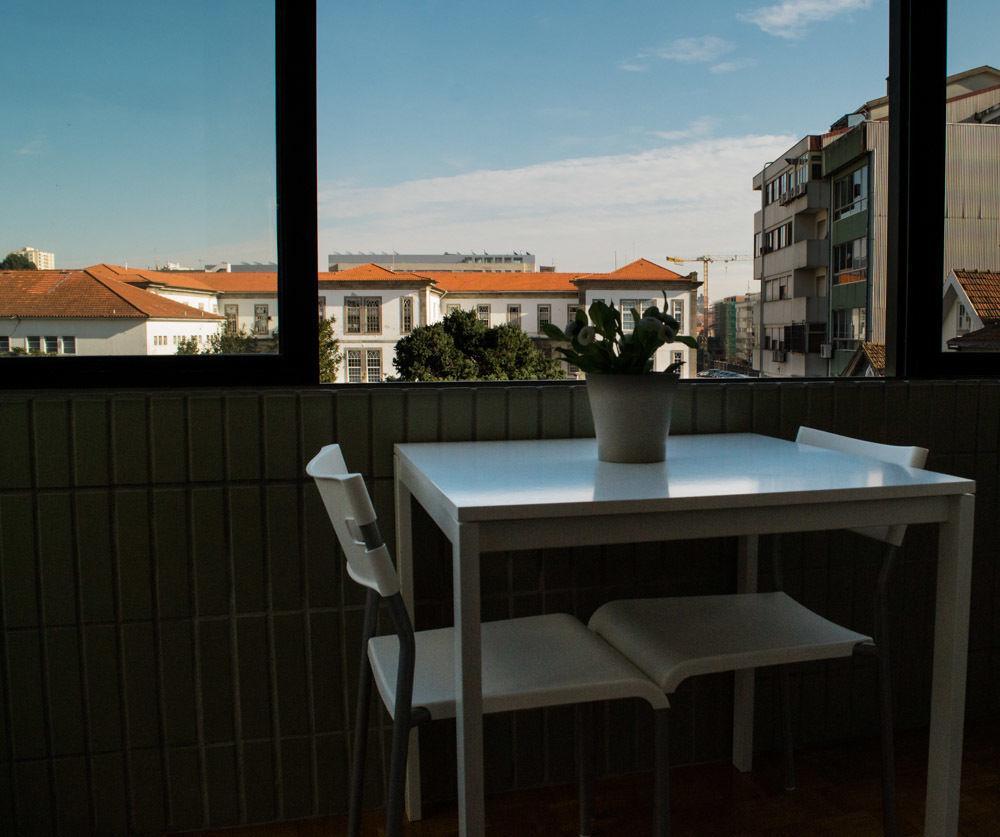 Low Cost Tourist Apartments - Casa Da Musica Porto Eksteriør bilde