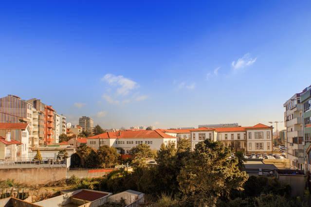 Low Cost Tourist Apartments - Casa Da Musica Porto Eksteriør bilde